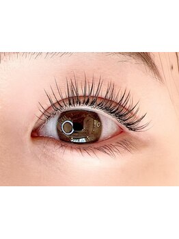 ボリュームのある目元にしたい