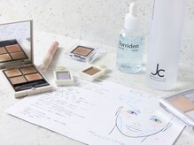 骨格リメイク バイ ムニ 恵比寿(骨格ReメイクbyMUNi)の雰囲気（パーソナルカラー診断後は似合う色をまとめた資料をお渡します♪）