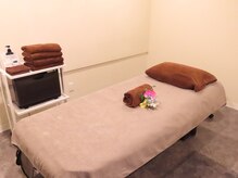 グランシャリオ(GrandChariot)の雰囲気（清潔感◎広い空間の施術部屋で贅沢に施術を堪能してください♪）