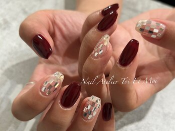 ネイルアトリエ トワエモア(Nail Atelier Toi Et Moi)/ホログラム