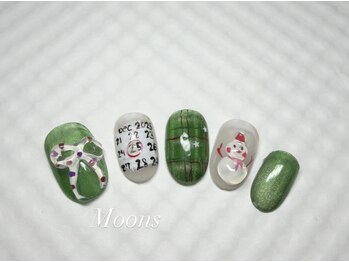 ムーンズ(Moon's)/