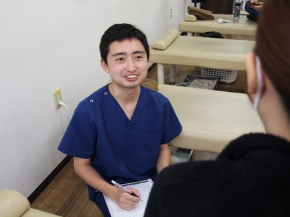 宇都宮オリオン通り整骨院【肩こり/腰痛/産後骨盤矯正/美容鍼/小顔】の写真