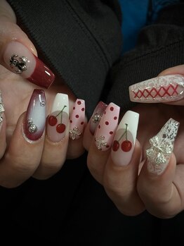 ガーリーネイル