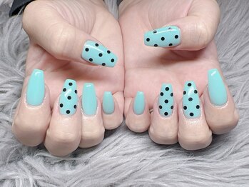 ドーリーガール(Dolly Girl)/