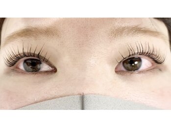 シック(Chic)/パリジェンヌラッシュリフト