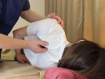 癒し処元気/施術の流れ１０　肩甲骨