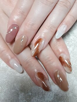 ラバーズネイル(Lover's Nail)の写真/【スカルプで長さだし】卒業、入学やイベントに向けて自爪の形や爪トラブルにとらわれず理想を叶える☆