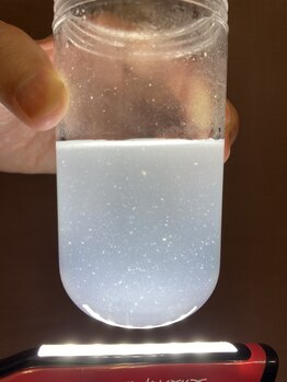 ヴィーナス(Venus)/毛穴洗浄の汚れ見えます!