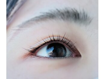 テラスアヴェダビューティー(Terrace AVEDA beauty)/根元80度立ち上げ+目尻流し