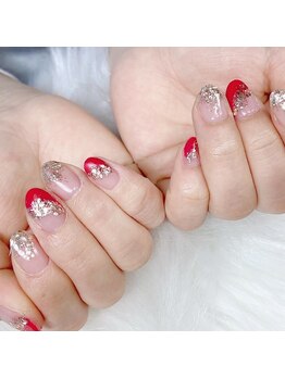 アップネイル/キラキラニュアンスネイル
