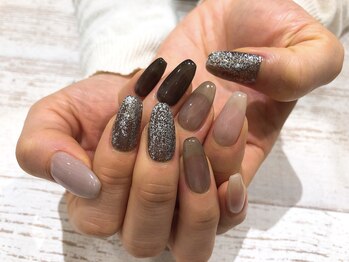 プラス セカンド(Plus 2nd)/シンプルワンカラーネイル