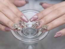 シュティア(Stier)/ヒョウ柄ネイル