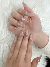 アイナ(Aina)/マグネットネイルデザイン