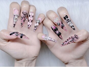 Nails Bar 渋谷【ネイルズバーシブヤ】【4/1 NEW OPEN(予定)】の写真/【長さだし得意★】スラっと美しい指先に!スーパーロング長さだし3cm以上のチップもご用意しています◎