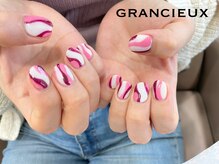 クアトログランシュ 青葉台(QUATRO×GranCieux)/手書きうねうねアートネイル