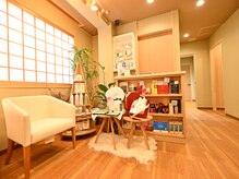 ビューティ ワンド ユズ(Beauty Wand YUZZ)/広くて明るい玄関