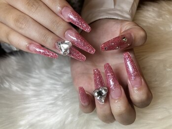 カットアンドスタイル クラウン(Cut & Style Clown)/ジェル/スカルプ/ネイル/横浜