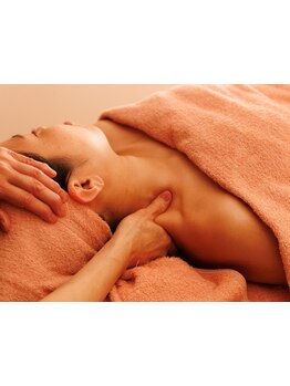 首・肩のつらさを改善したい