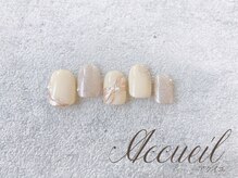 アクイユ ユノトレ 表参道店/