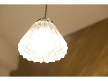 打出はり灸院 接骨院/待合室証明