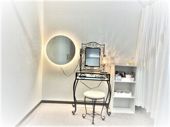 エルモソ(Hermoso)/〇パウダールーム