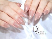 リス ネイルアンドビューティー(LYS)/ワンカラー × ラメ