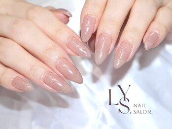 リス ネイルアンドビューティー(LYS)/ワンカラー × ラメ