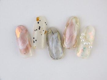 イズネイル(izu Nail)/