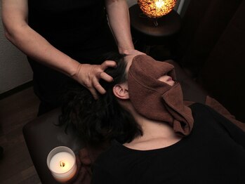 エムエムエムズ リラクゼーション ヴィーナ(MMM‘s RELAXATION VINA)/ドライヘッドスパと肩揉み