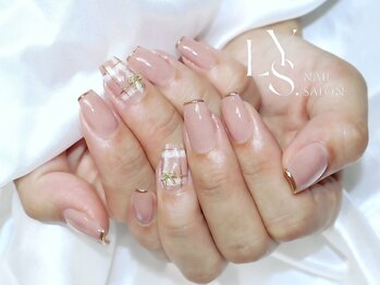 リス ネイルアンドビューティー(LYS)/チェックネイル