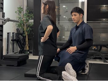 リフ(RIF)/骨盤、股関節で体重を支える