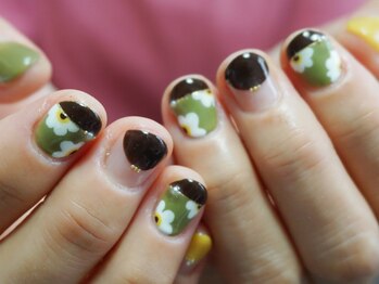 わたしのネイルとよもぎ蒸し/フレンチ