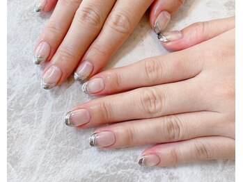 ネイルサロン ティフィン(tiffin)/~ミラーフレンチ~