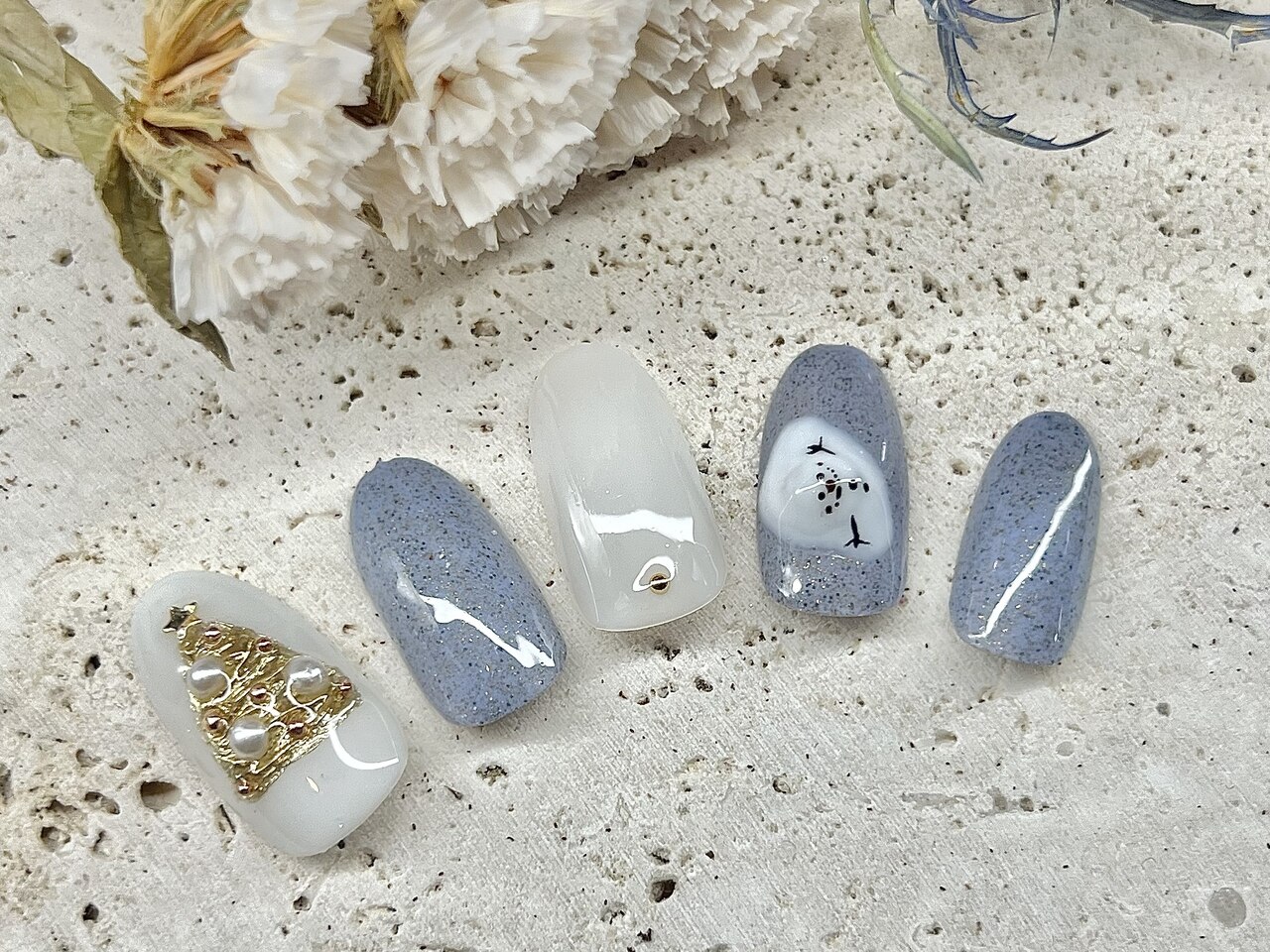 プロフ必読　様　　ホワイトワンカラー 2025年-2026年冬トレンド】ホワイト ワンカラーのネイルデザイン集