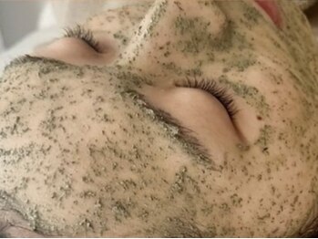 いろはの写真/【REVIハーブピーリング】毛穴/ニキビケア/小顔/年齢肌悩みはこれ一択!美白ケア/ニキビ予防/シワ改善にも◎