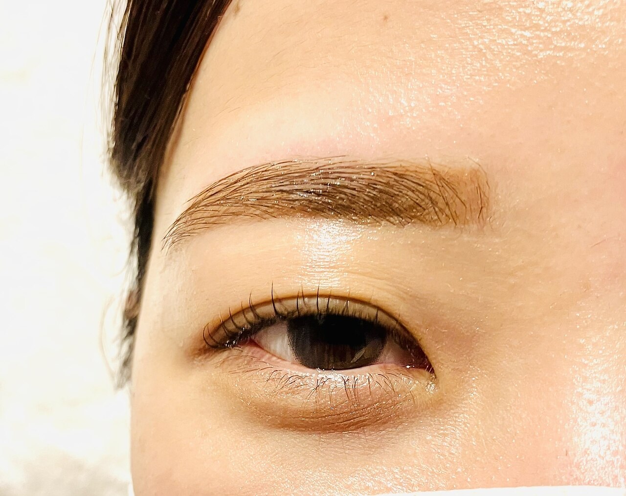 【全日】ラッシュリフトorパリジェンヌ+眉WAX （仕上げ込み）
