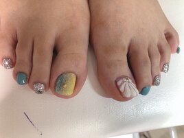 フットネイル親指アート