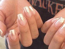 リッシュ(RICHE)/ミラーグラデーションネイル