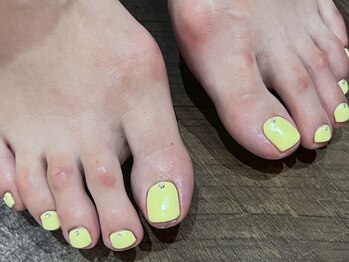 ネイルサロン コフレ あべの店(Nail Salon Coffret)の写真/【天王寺駅すぐ◇】お買い物ついでに寄りやすい立地！高技術×こだわりのカラーとアートで足元をお洒落に♪