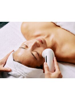 ホウレイ線・たるみ改善！予防ケア