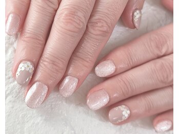 ラウ(Lau)/フラワーデザイン¥6600