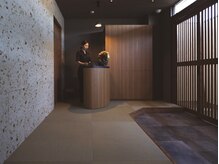 ラジェ 浜松小豆餅店(LAGE)/扉を開けると広がる空間