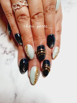 シュポルテ(chou porte)/ミラーネイル