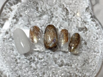 ネイルアンドアイラッシュサロン ミッタ(Mitta)/¥8300-