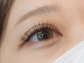 トータルビューティーサロン ディーグレース(TotalBeautySalon D.Grace)の写真/新登場【バインドロック★Wフラット】&【LEDマツエク導入店】目元の悩みに合わせた豊富なメニューをご用意!