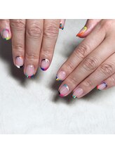 サニーサイドアップ ネイル(Sunny SideUp nail)/