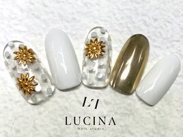 Gー2 ポップなお花ドットネイル