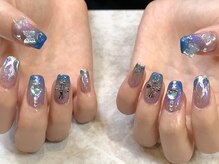 リッシュ(RICHE)/キラキラブルーネイル