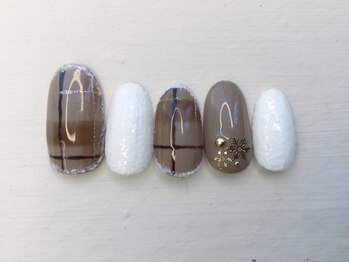 ルリアンネイル(le lien nail)/定額アートコースB