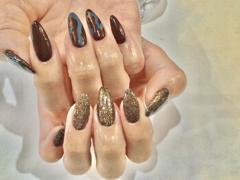 フリースタイル(Free Style)/☆アート×ラメの個性派アシメ☆